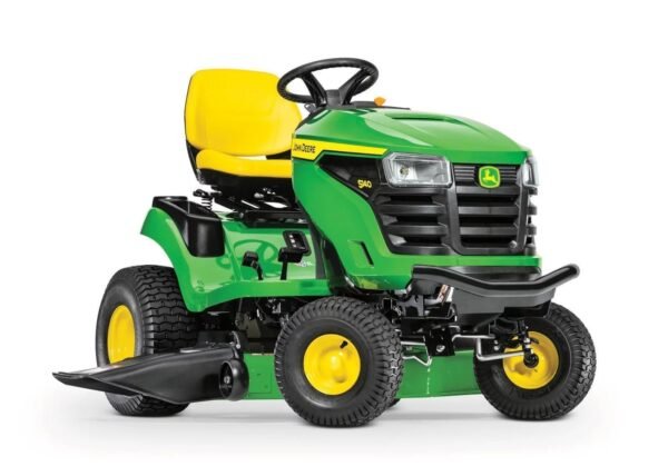 John Deere S140 48 in. 22 HP V-Twin GAS Hydrostatic Riding Lawn Tractor - Image 1