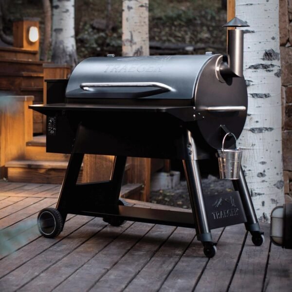 Traeger Pro Series 34 Bronze Pellet Grill - Image 1